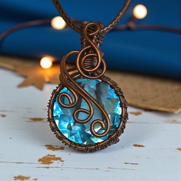 π Boho Chic Genuine Light Blue Quartz Copper Wire Wrapped Pendant Necklace - Picture 11 of 11